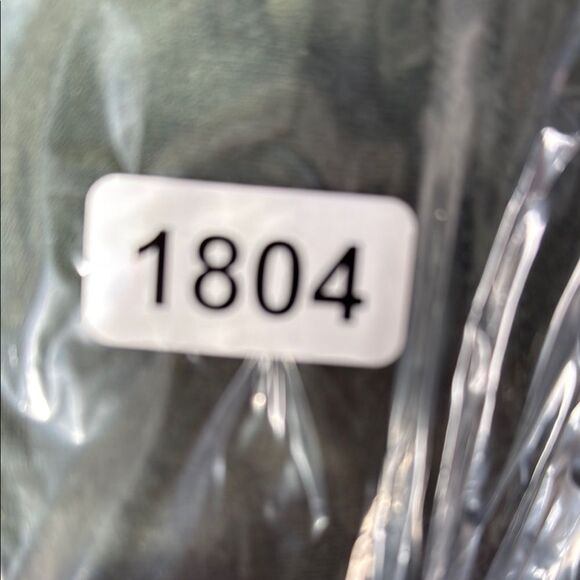 Gildan Black Short Sleeve Tee with Bold Graphic - Picture 4 of 4